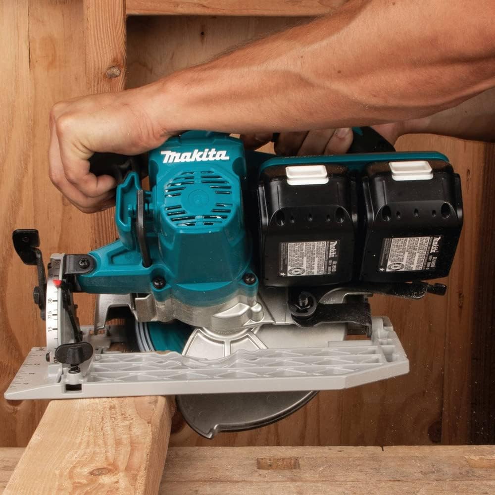 Makita Sierra Circular LXT Kit