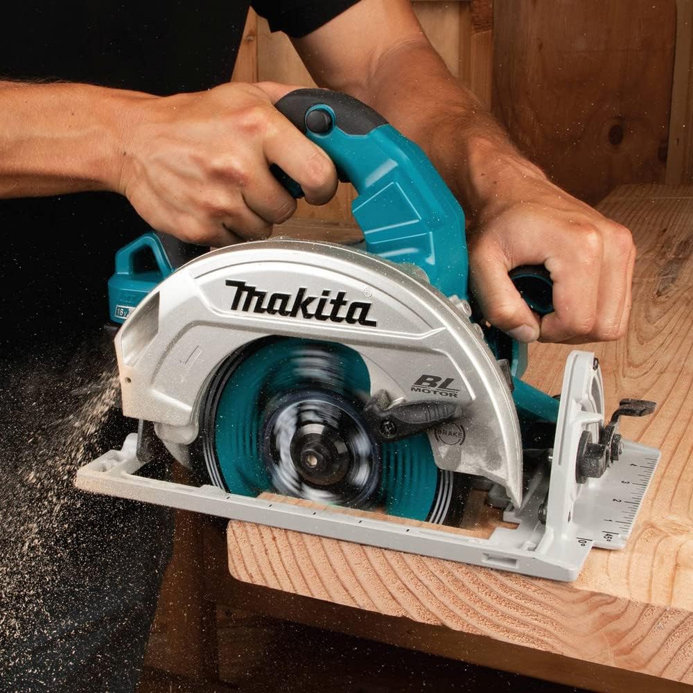 Makita Sierra Circular LXT Kit