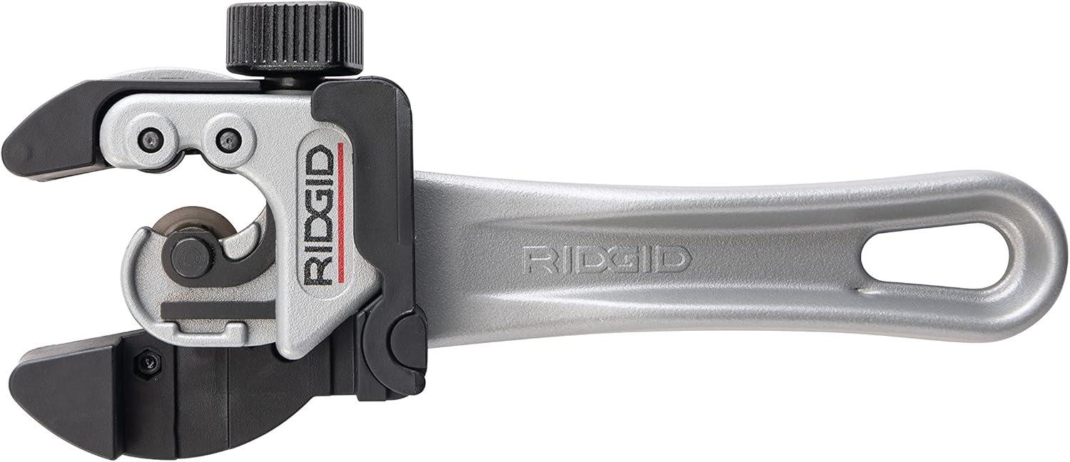 Ridgid Cortador de Tuberías para Espacios Reducidos 2-en-1, 1/4" a 1-1/8"