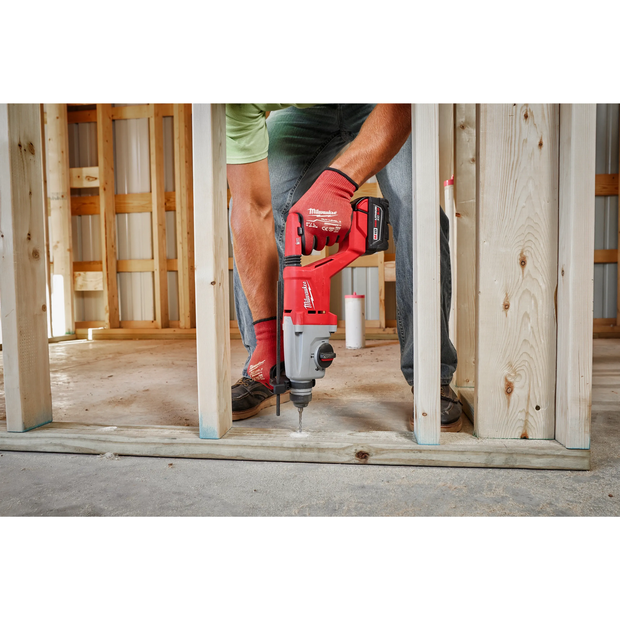 Milwaukee Martillo rotativo con mango en D sin escobillas M18™ SDS Plus de 1"