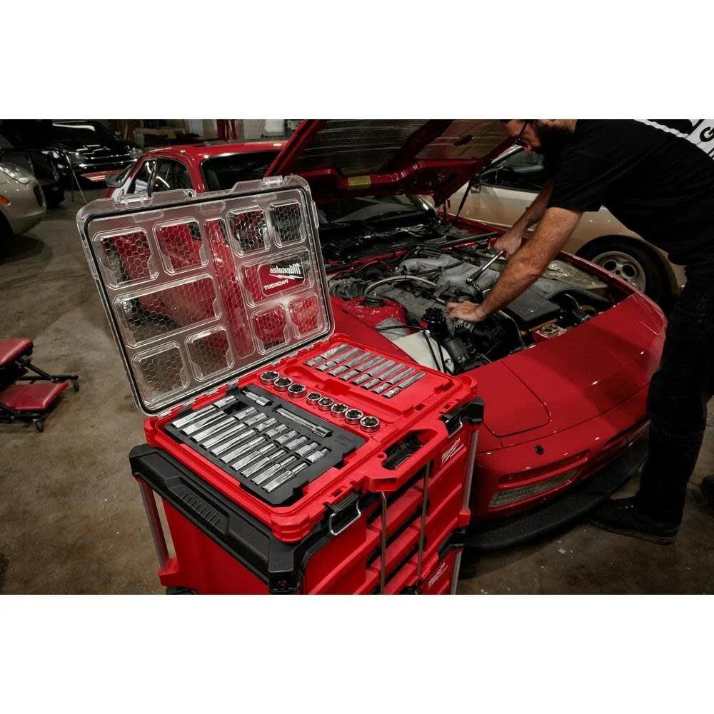Milwaukee Juego de 47 Piezas de Trinquete y Sockets