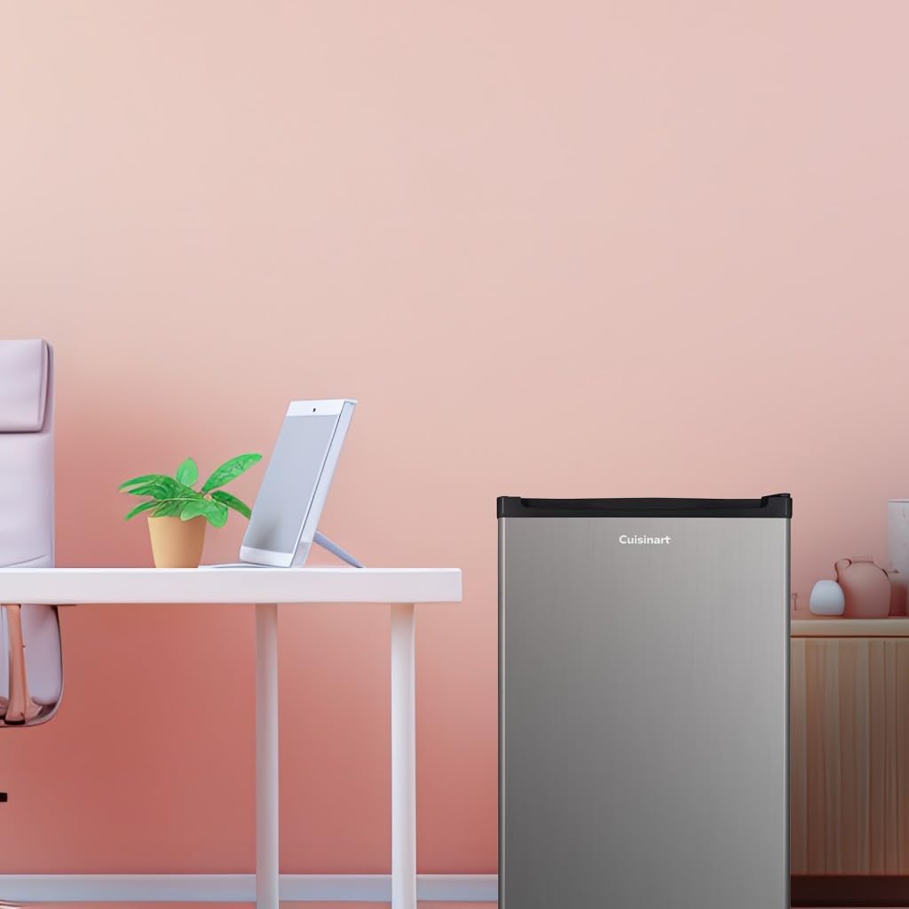 Cuisinart 2.7 Cu. Ft. Compact Refrigerator