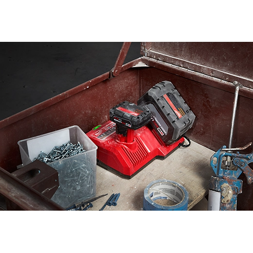 MILWAUKEE M18™ & M12™ Super Charger
