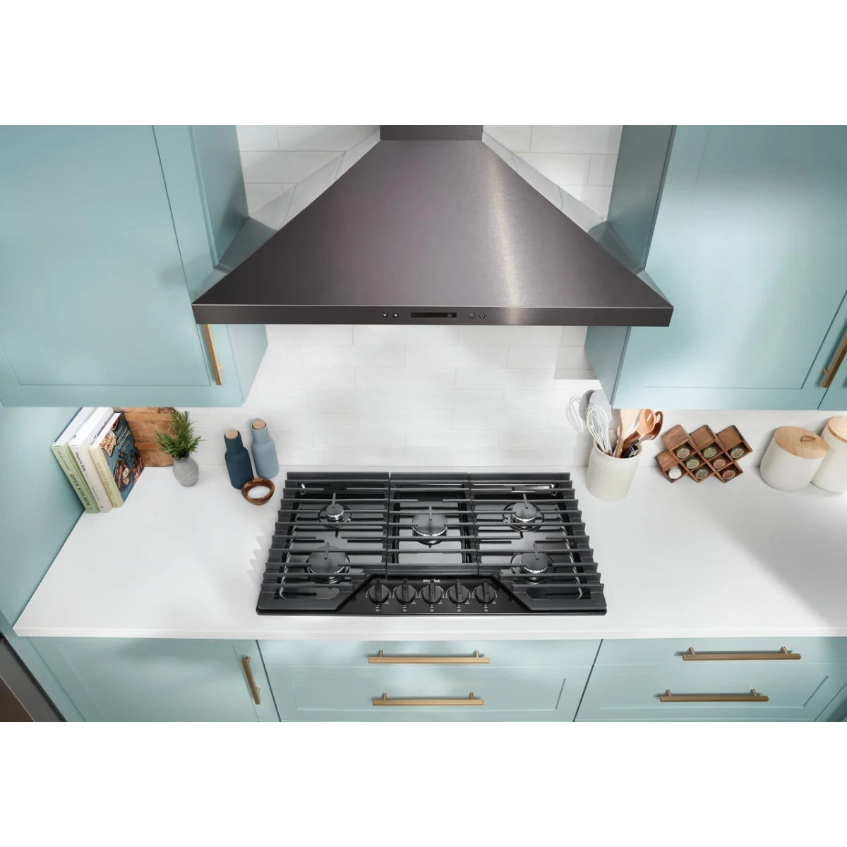 Whirlpool Tope de Gas de 36" con 5 Quemadores y Parrillas de Hierro Fundido Abatibles EZ-2-Lift™ (Negro)