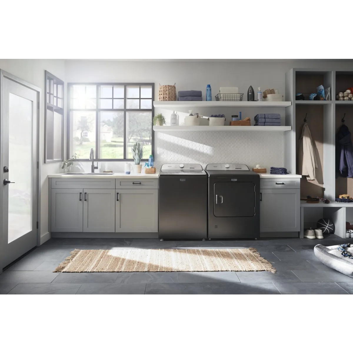 Secadora a Gas Maytag MGD6500MBK de 7.0 Pies Cúbicos con Sistema Pet Pro